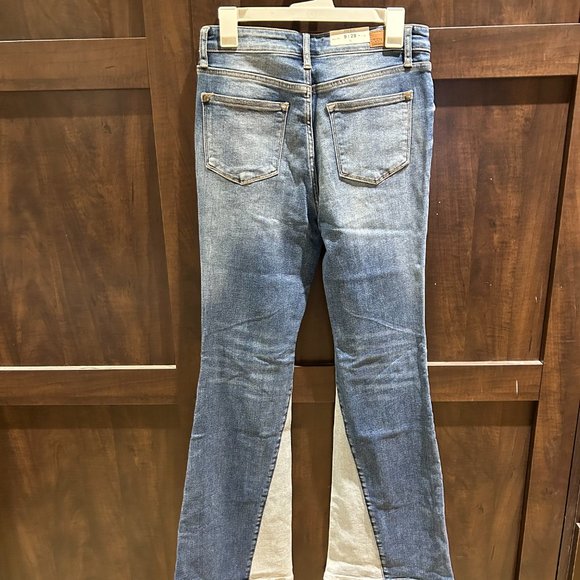 NWT Judy Blue Medium/Light Flare Jeans Size 9/29 - Picture 4 of 6